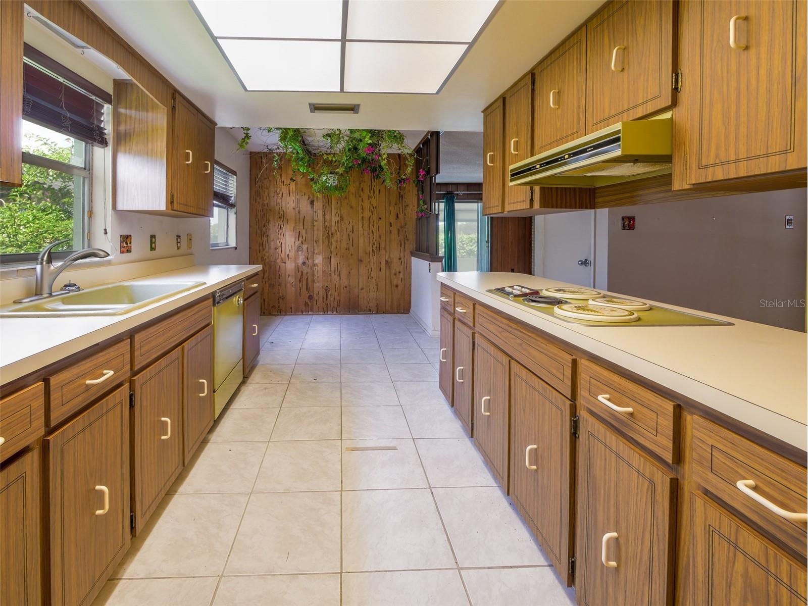 908 Marabon Avenue Orlando FL 32806 - LAKE GILES O6423112 image19