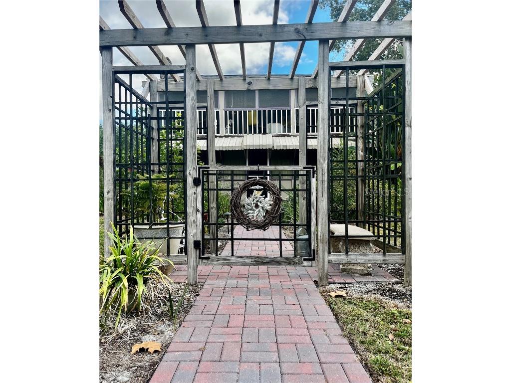 908 N Clayton Street Mount Dora FL 32757 G5106143 image1