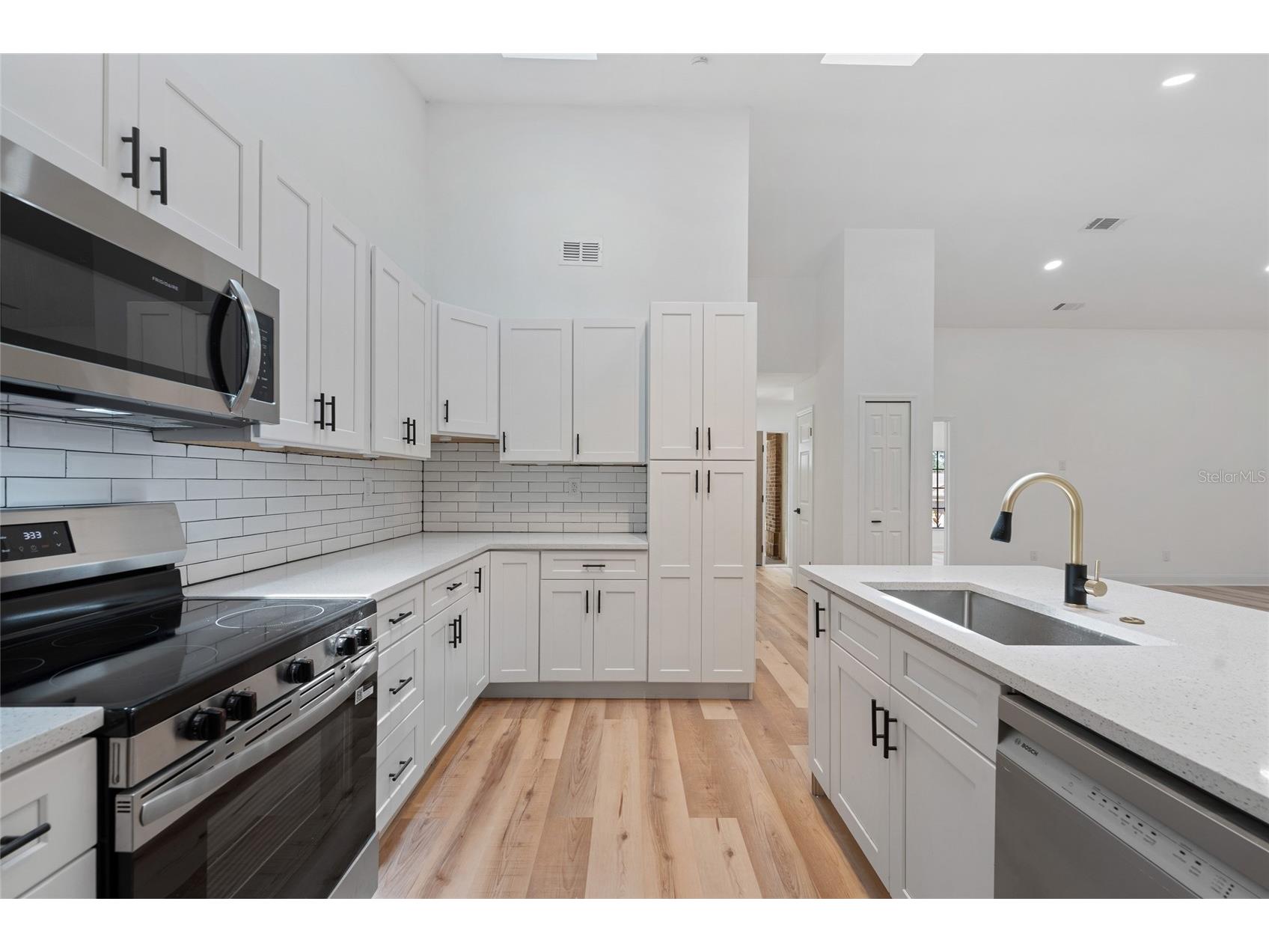 908 Oakwood Cove Altamonte Springs FL 32714 O6423492 image10