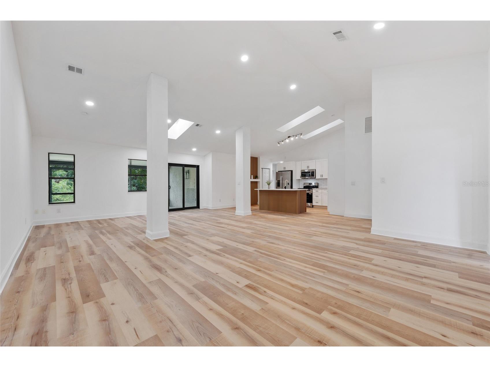908 Oakwood Cove Altamonte Springs FL 32714 O6423492 image13