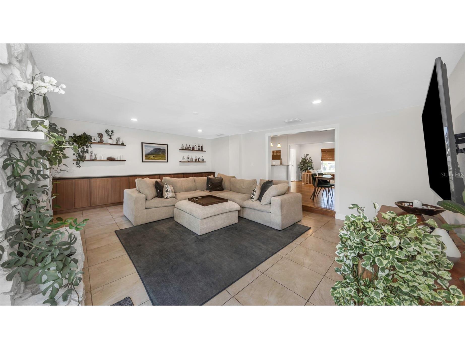 908 W Candlewood Avenue Tampa FL 33603 TB8513924 image14