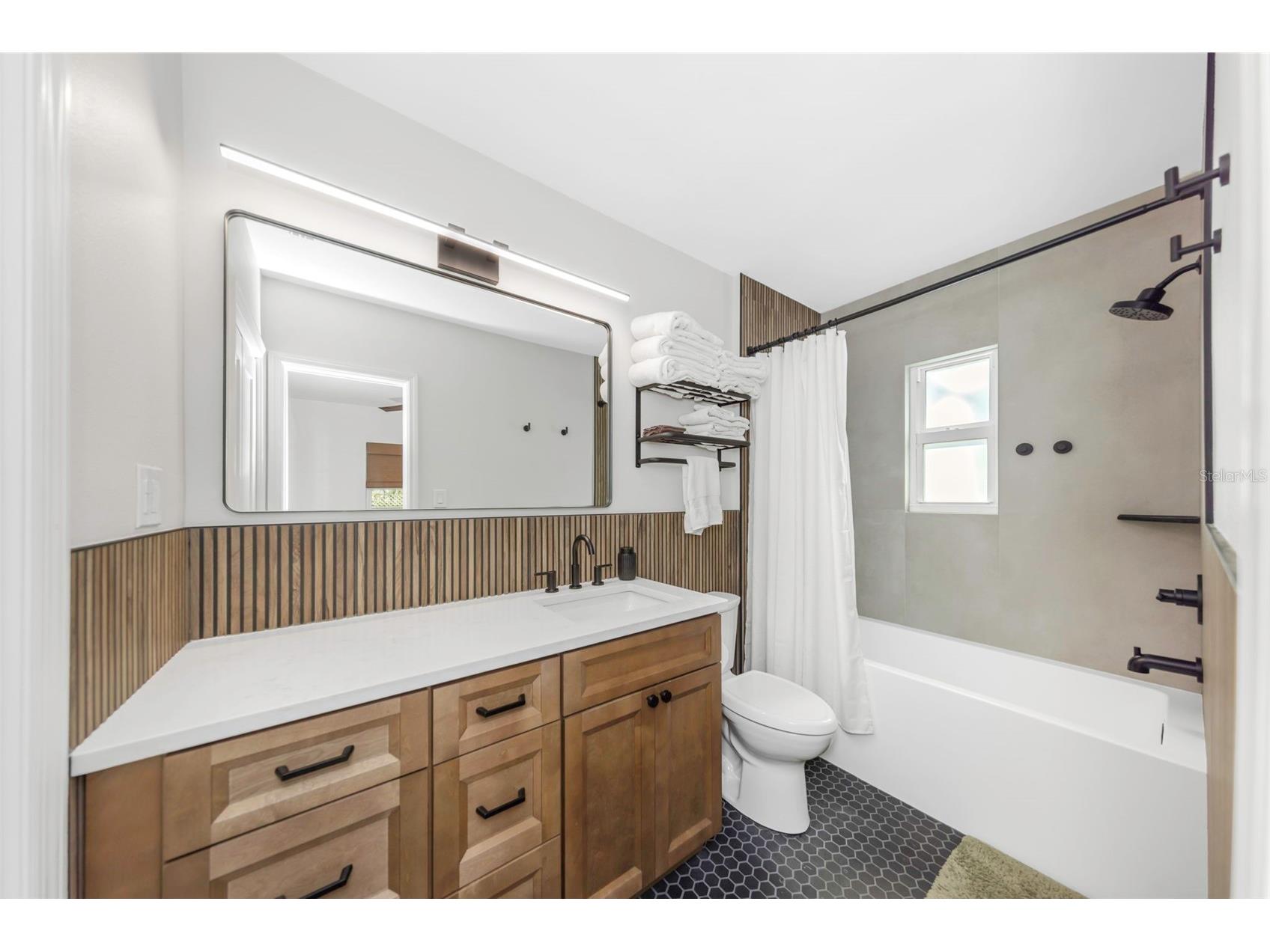 908 W Candlewood Avenue Tampa FL 33603 TB8513924 image21