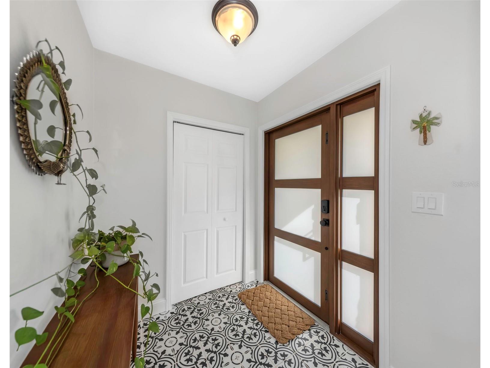 908 W Candlewood Avenue Tampa FL 33603 TB8513924 image4