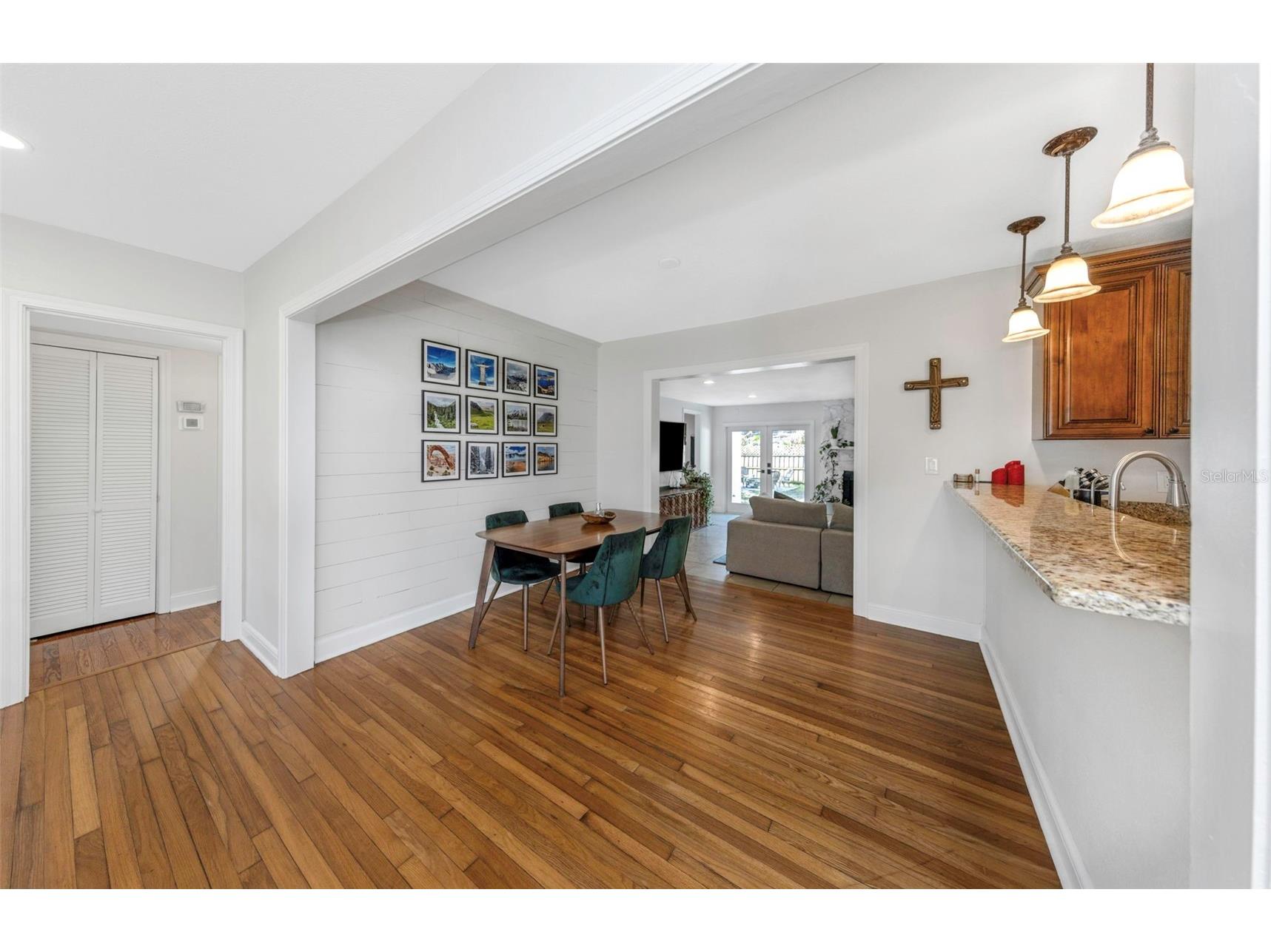 908 W Candlewood Avenue Tampa FL 33603 TB8513924 image6