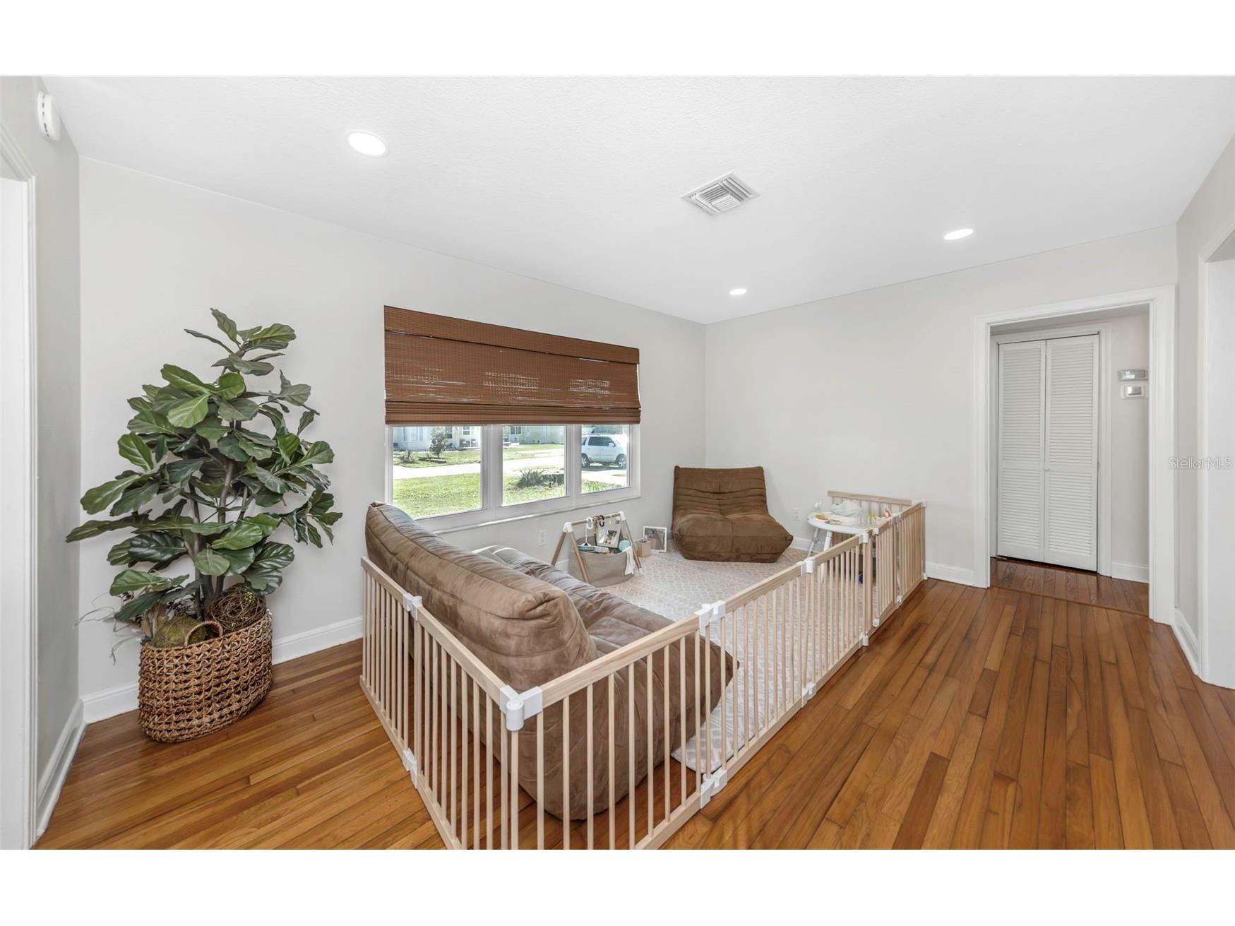 908 W Candlewood Avenue Tampa FL 33603 TB8513924 image7