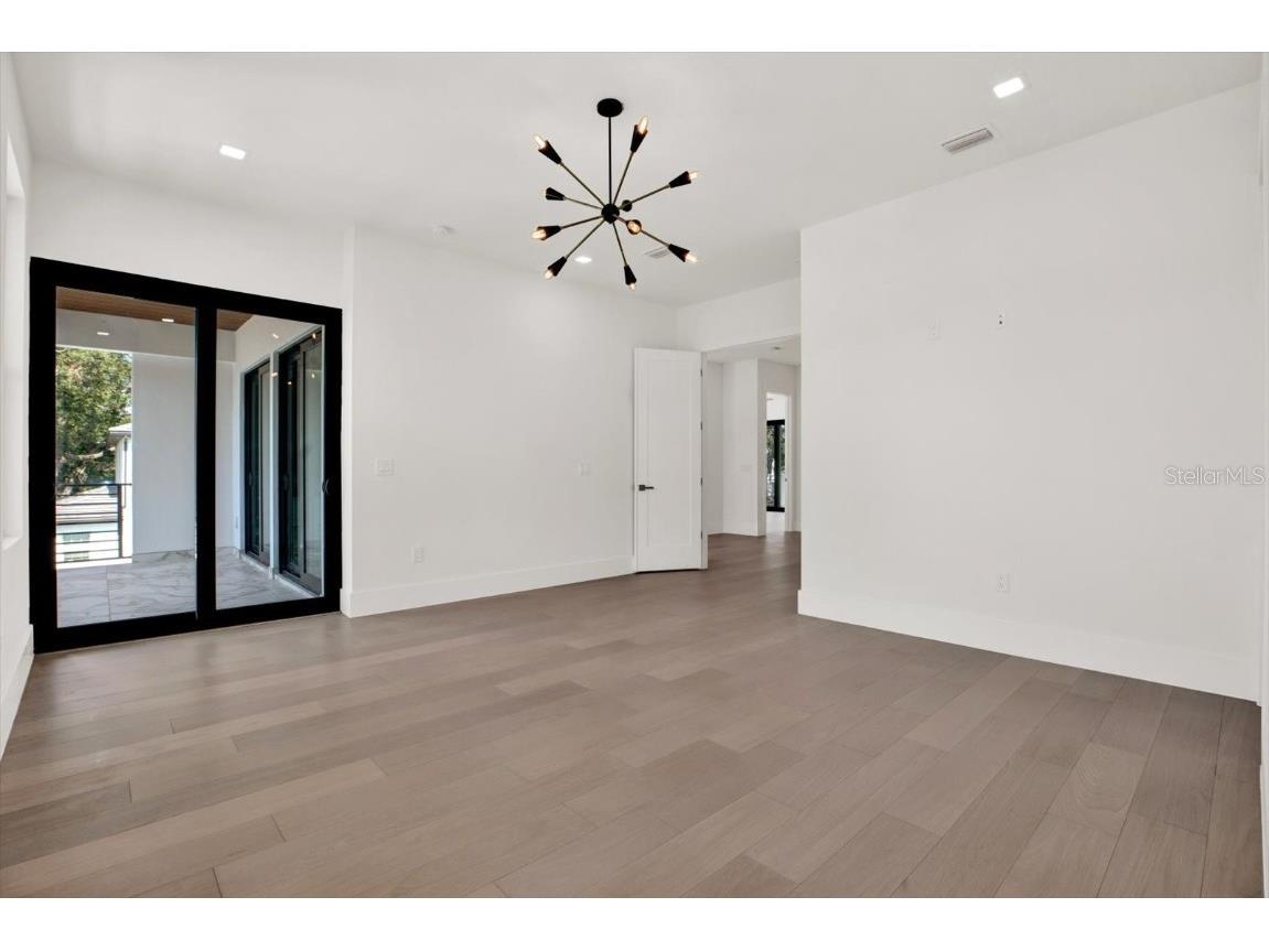 908 W Fribley Street Tampa FL 33603 TB8389732 image12