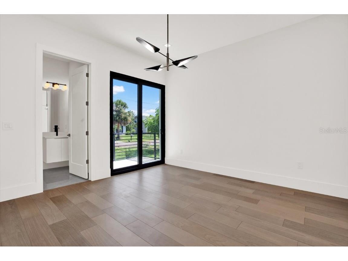 908 W Fribley Street Tampa FL 33603 TB8389732 image17