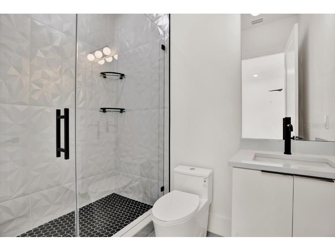 908 W Fribley Street Tampa FL 33603 TB8389732 image18