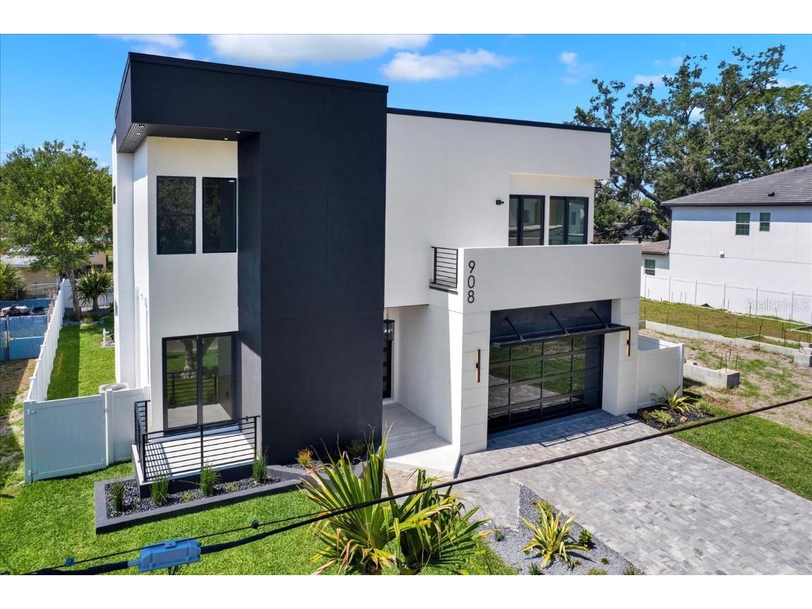 908 W Fribley Street Tampa FL 33603 TB8389732 image2