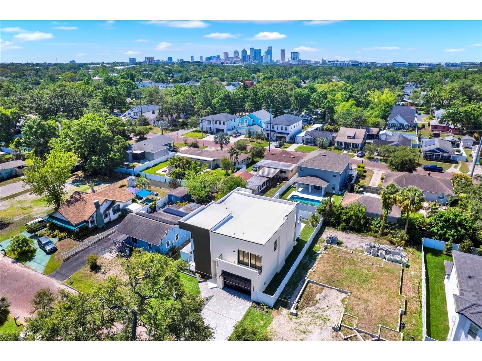 908 W Fribley Street Tampa FL 33603 TB8389732 image35