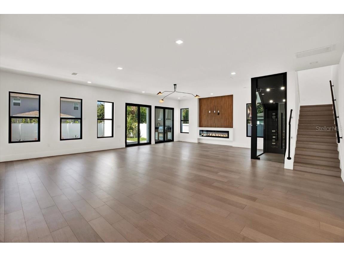 908 W Fribley Street Tampa FL 33603 TB8389732 image4