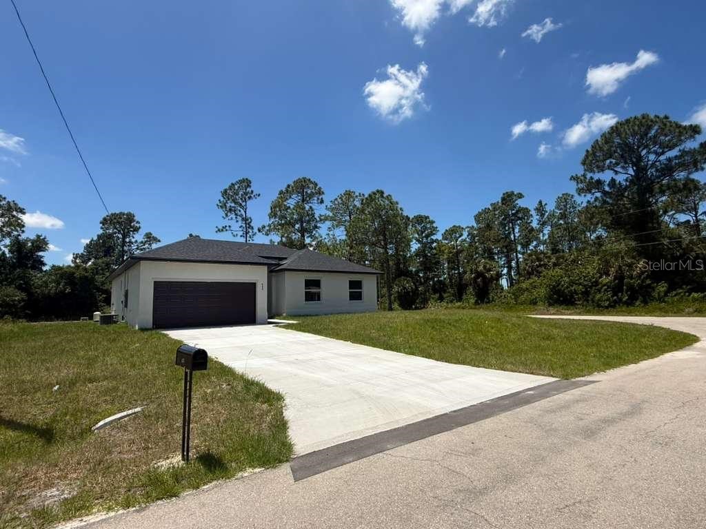 908 Winters Street E Lehigh Acres FL 33974 S5149571 image2