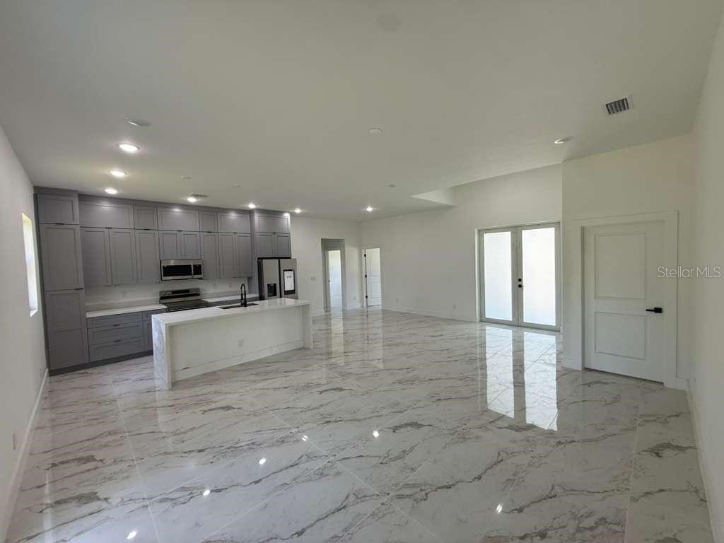 908 Winters Street E Lehigh Acres FL 33974 S5149571 image7