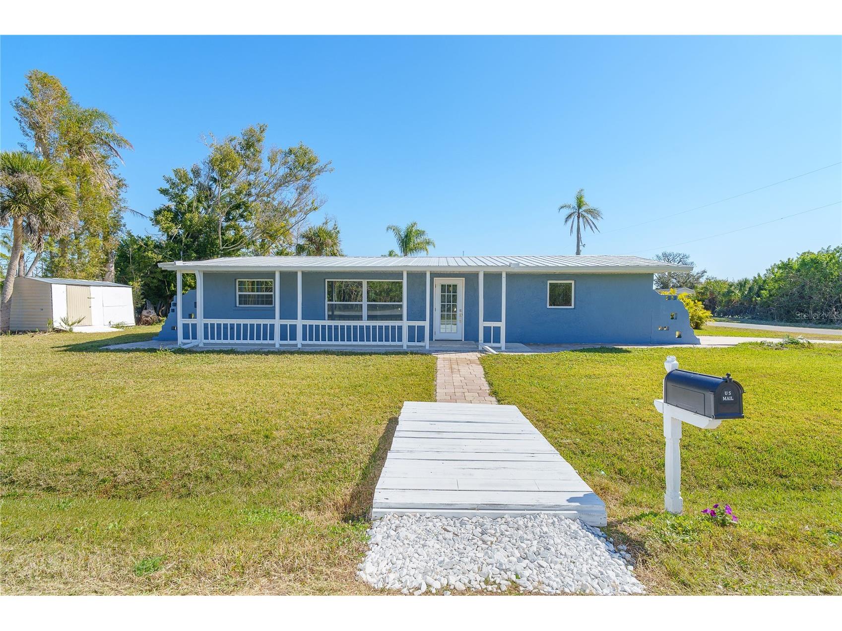 9080 Griggs Road Englewood FL 34224 D6145939 image1