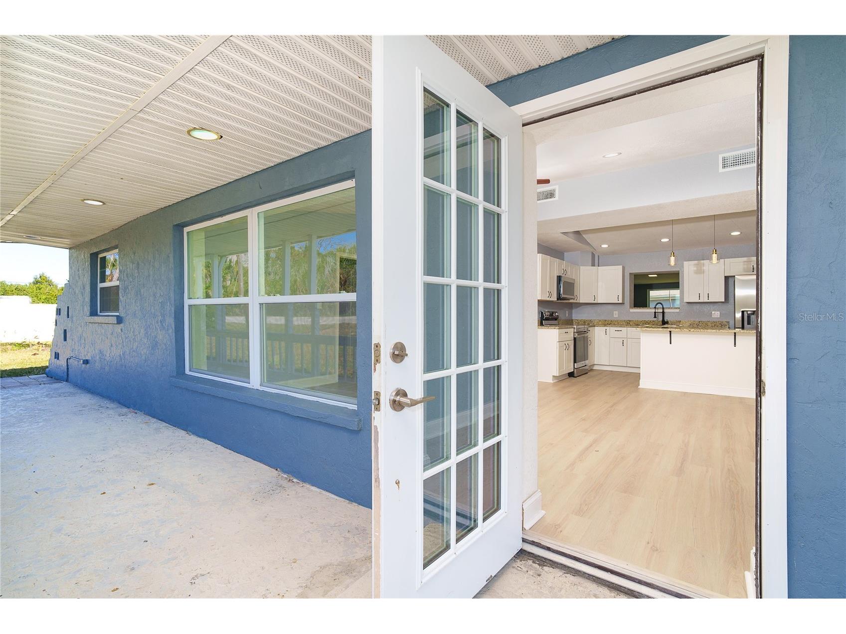 9080 Griggs Road Englewood FL 34224 D6145939 image10