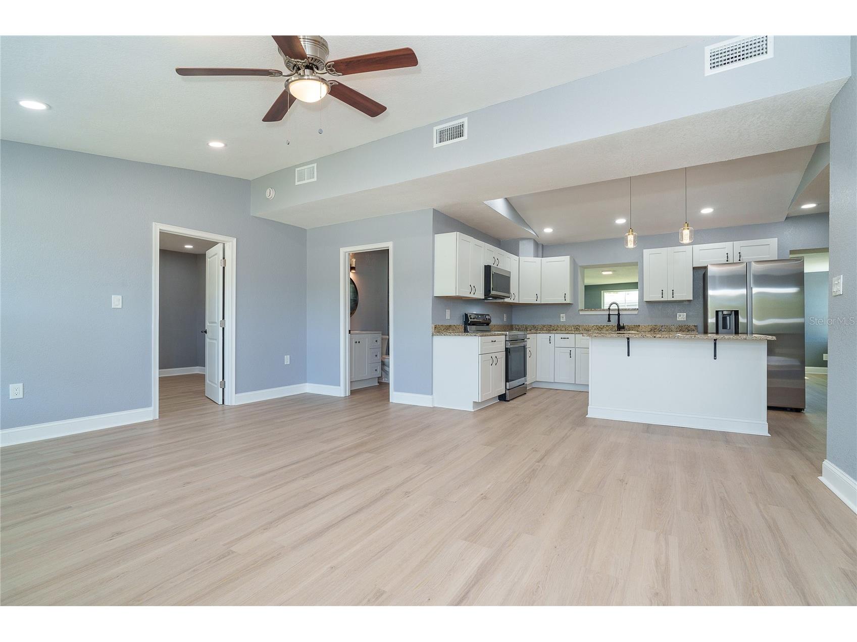 9080 Griggs Road Englewood FL 34224 D6145939 image2