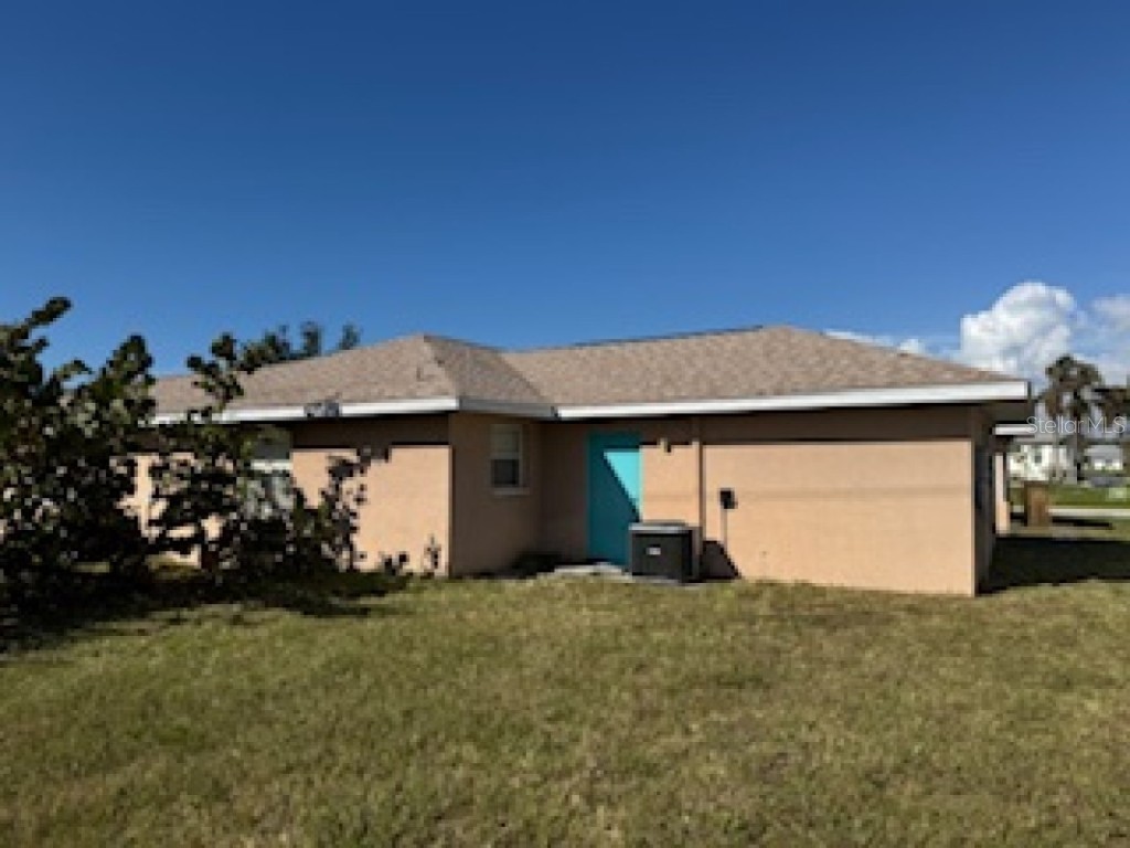 9081 Bantry Bay Boulevard Englewood FL 34224 A4648025 image1