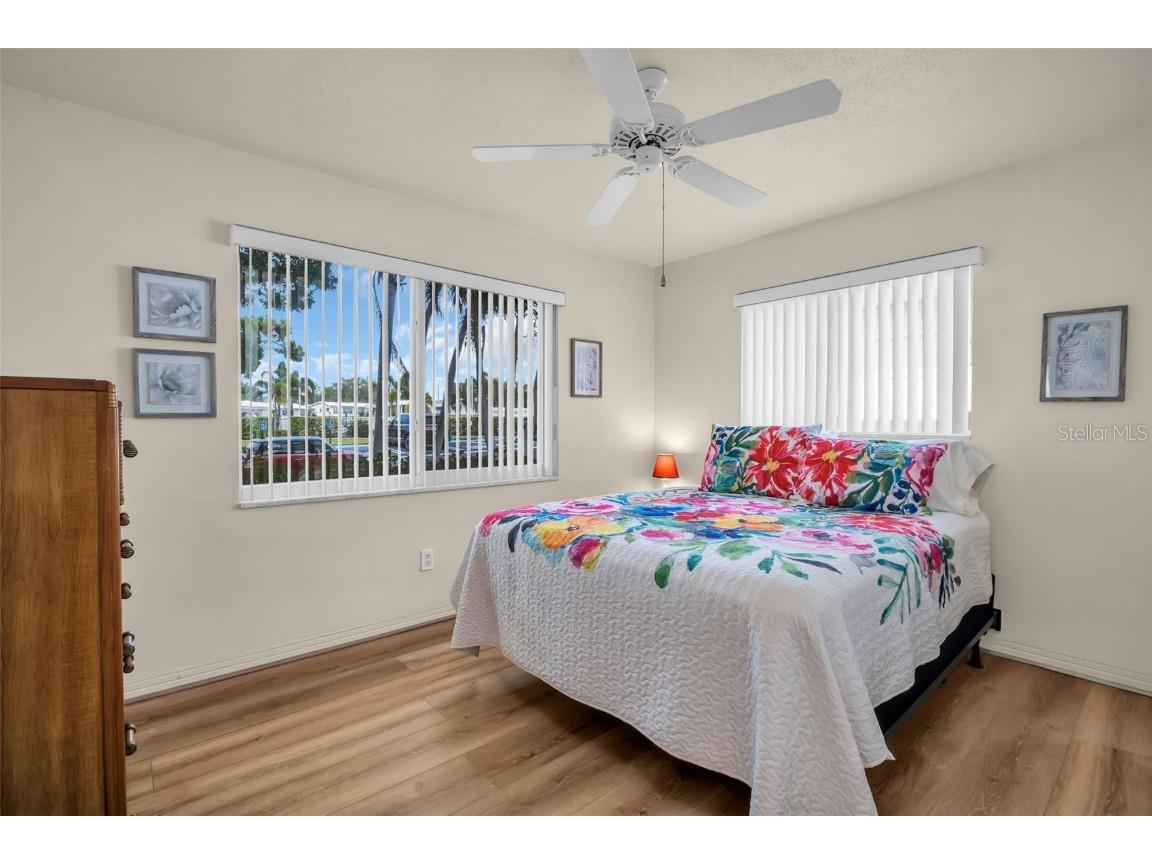 9082 141st Street Seminole FL 33776 TB8364123 image29