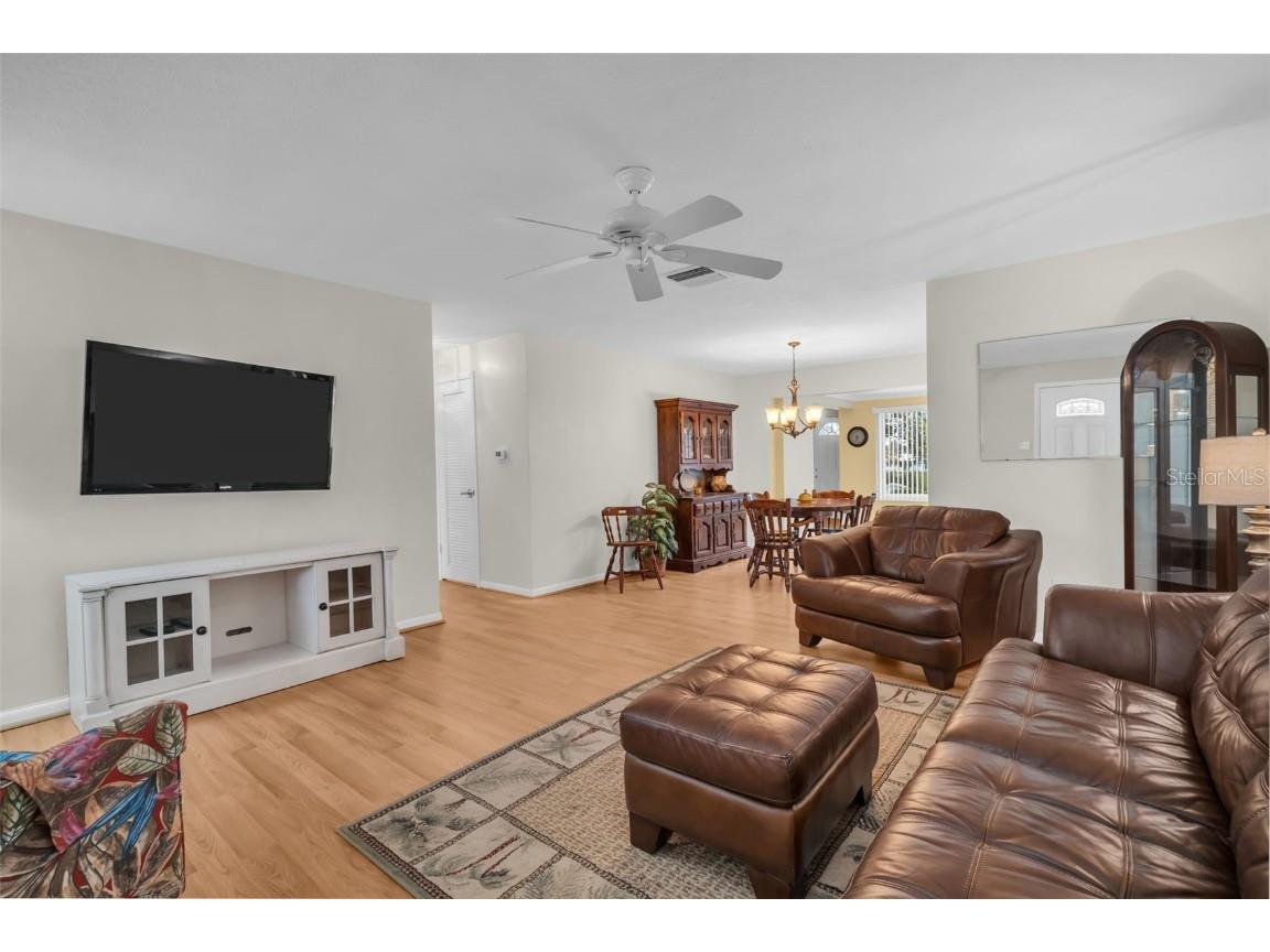 9082 141st Street Seminole FL 33776 TB8364123 image7