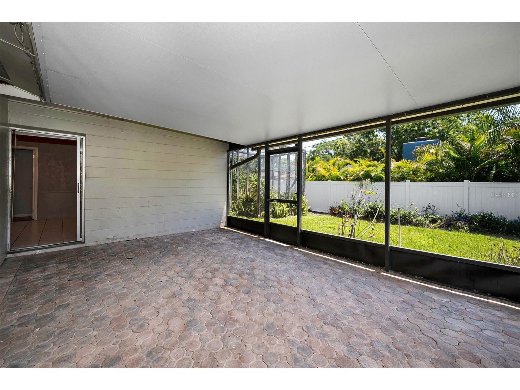 9083 Briarwood Drive Seminole FL 33772 TB8509777 image22