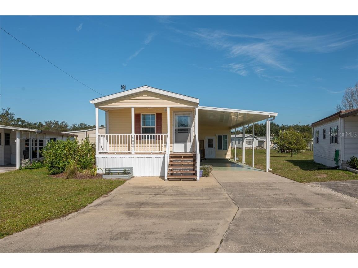 9084 Lake Point Boulevard Lake Wales FL 33898 - LAKE WALK IN WATER P4928879 image1