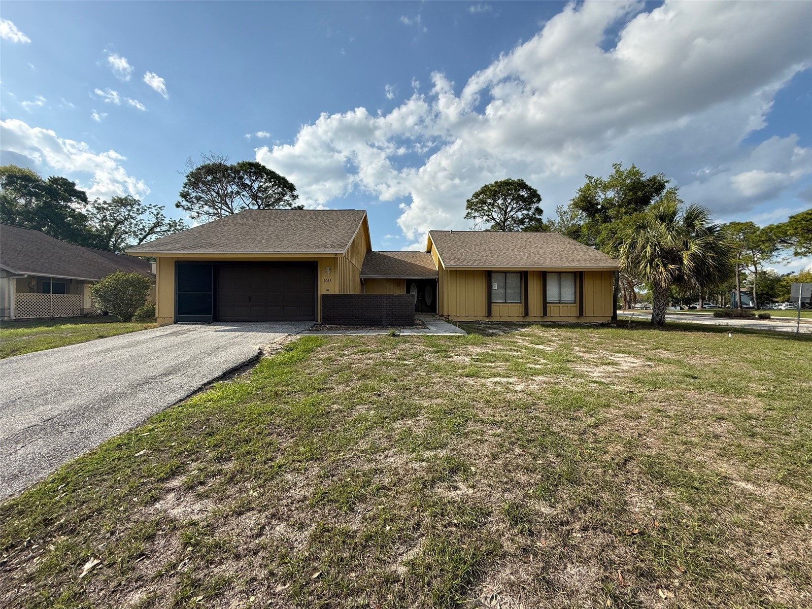 9085 Heather Boulevard Weeki Wachee FL 34613 W7884372 image1