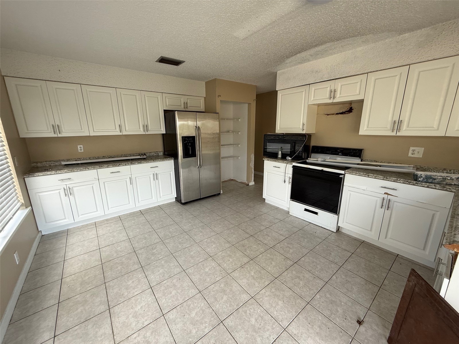9085 Heather Boulevard Weeki Wachee FL 34613 W7884372 image5