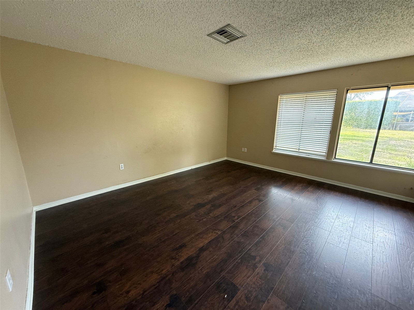 9085 Heather Boulevard Weeki Wachee FL 34613 W7884372 image6