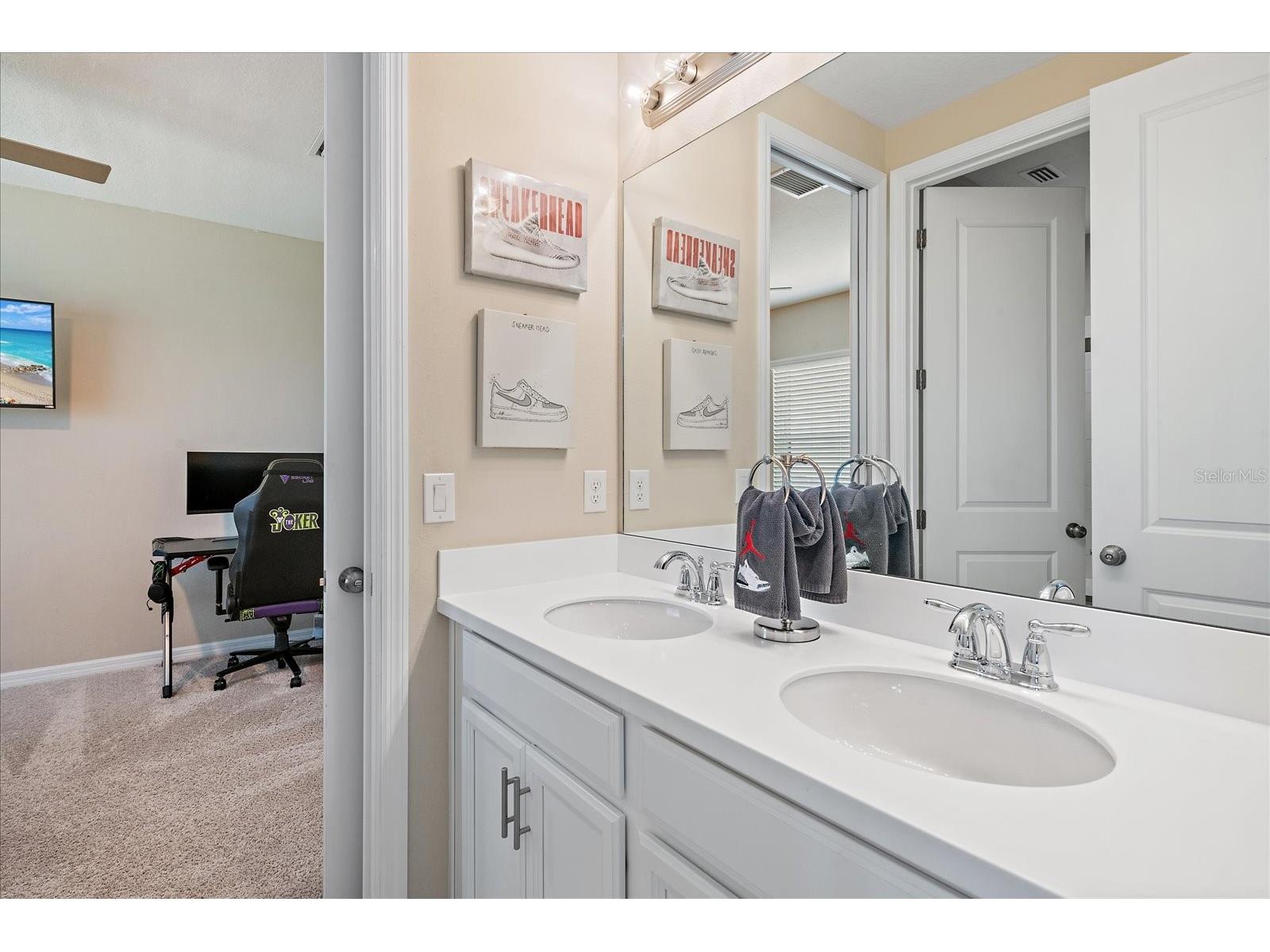 9085 Luna Lane Sarasota FL 34241 A4691879 image32