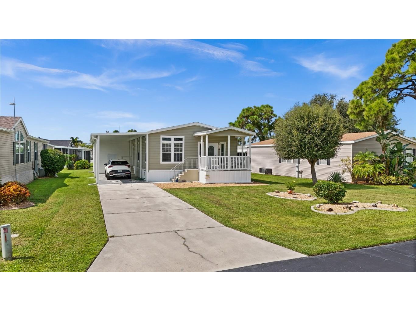 9085 Pinehaven Way Englewood FL 34224 D6138354 image1