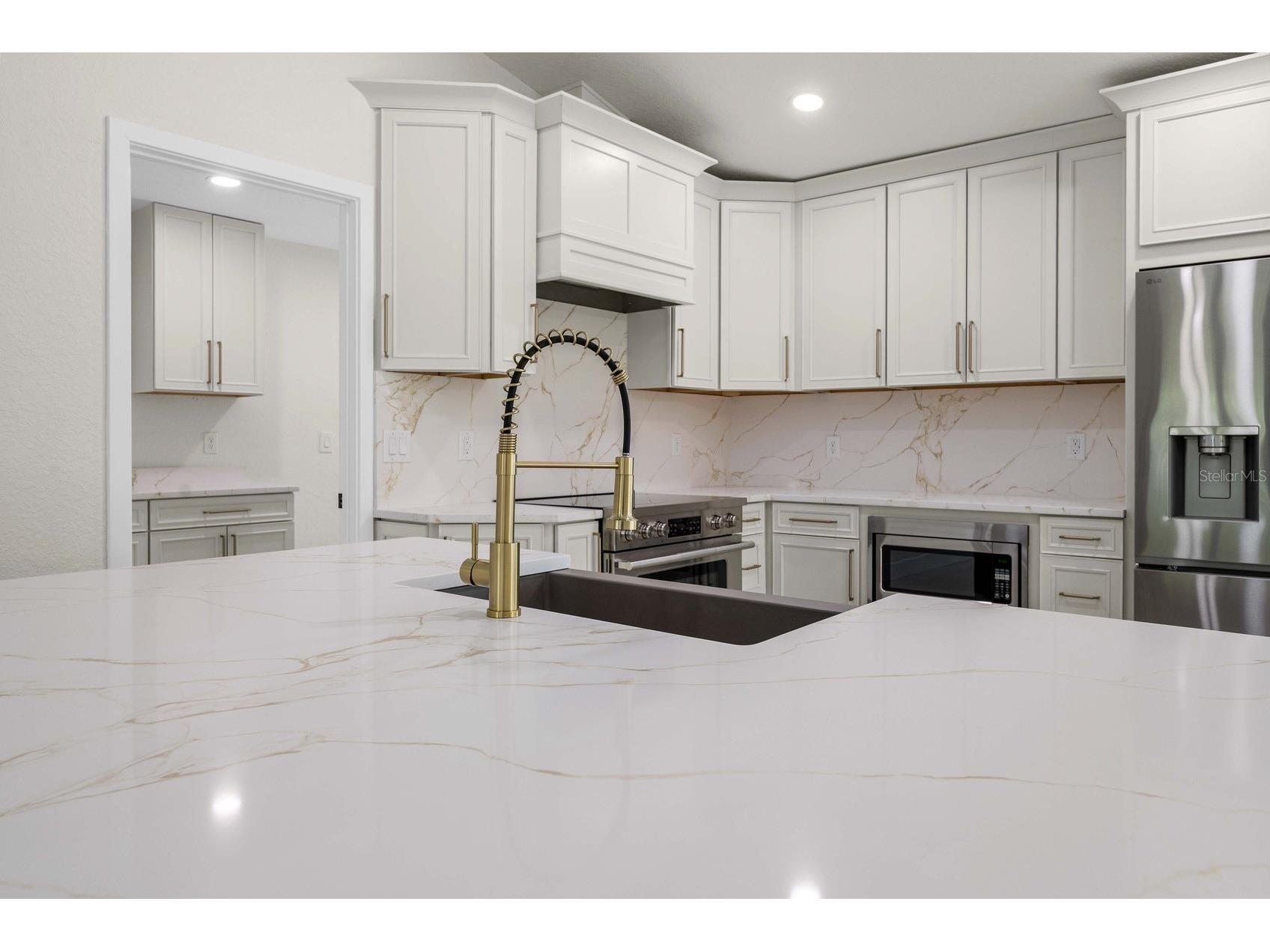 9086 Grove Road Brooksville FL 34613 TB8510559 image6