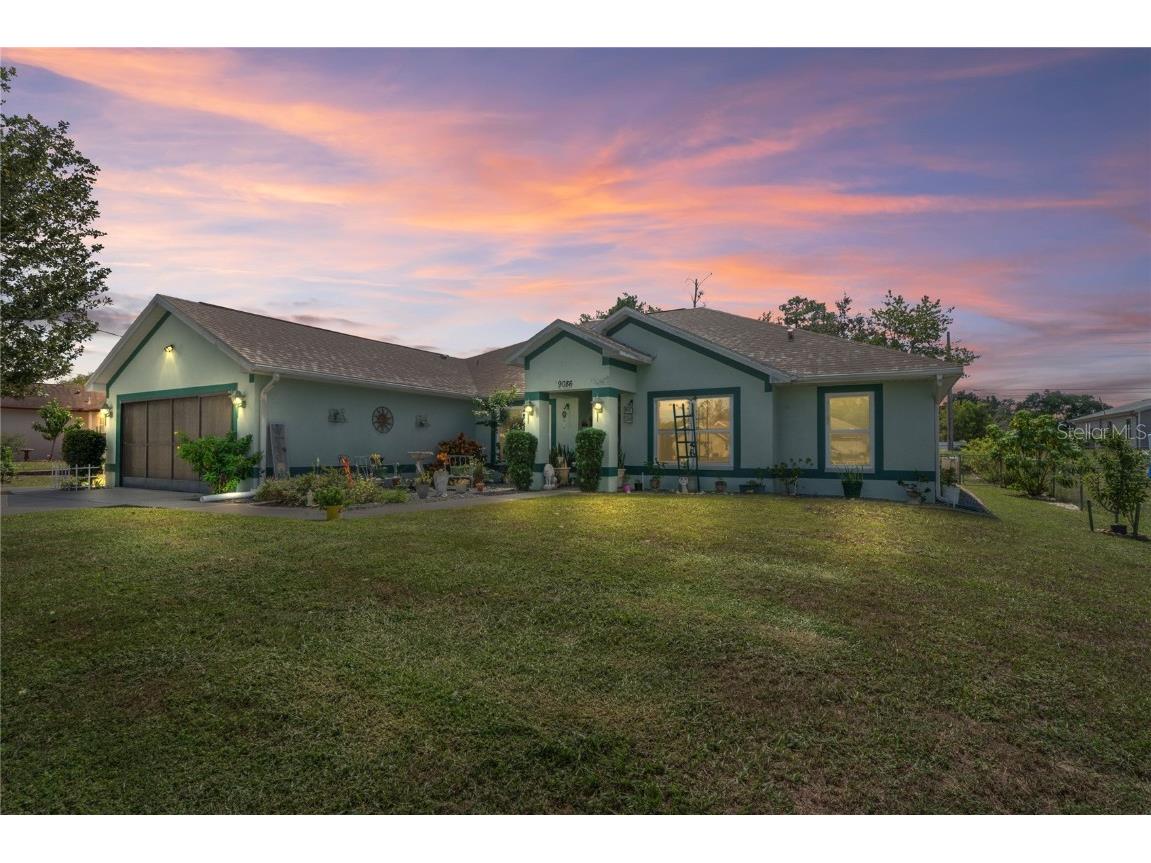 9086 Manchester Street Spring Hill FL 34606 W7879334 image1