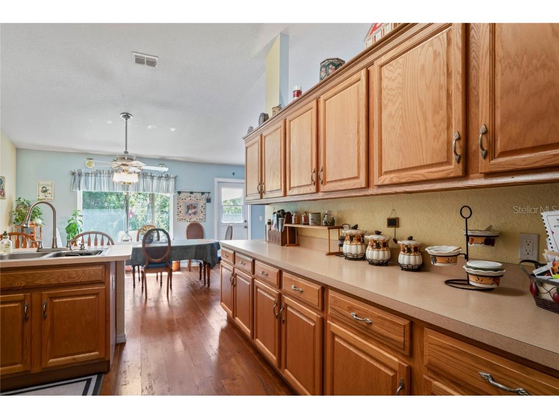 9086 Manchester Street Spring Hill FL 34606 W7879334 image13