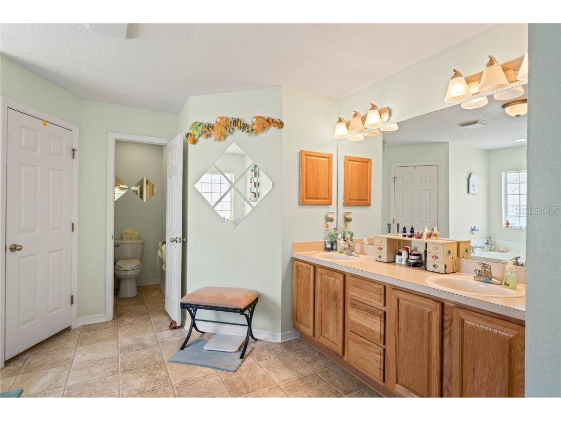 9086 Manchester Street Spring Hill FL 34606 W7879334 image27