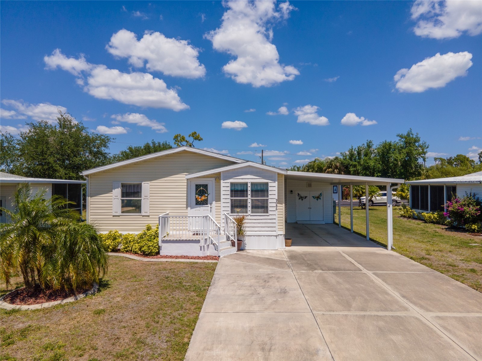 9086 Pinehaven Way Englewood FL 34224 D6147114 image1