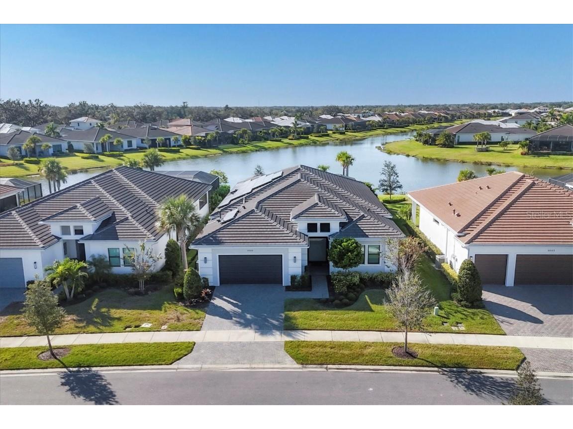 9088 Bernini Place Sarasota FL 34240 A4672603 image1