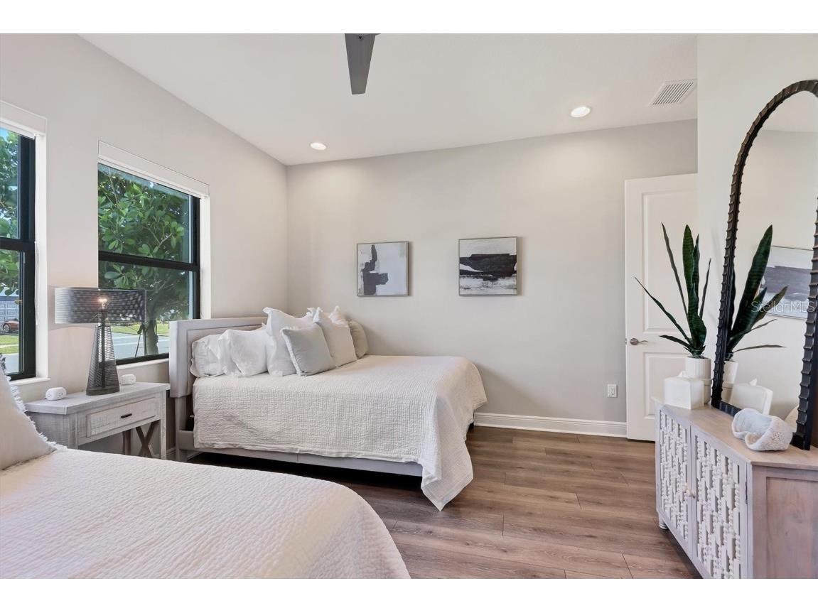 9088 Bernini Place Sarasota FL 34240 A4672603 image28