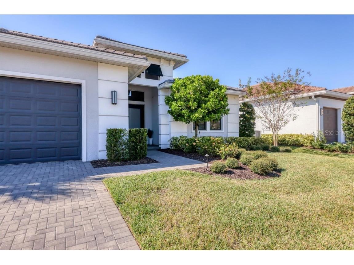 9088 Bernini Place Sarasota FL 34240 A4672603 image3