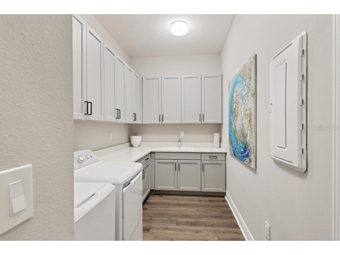 9088 Bernini Place Sarasota FL 34240 A4672603 image32