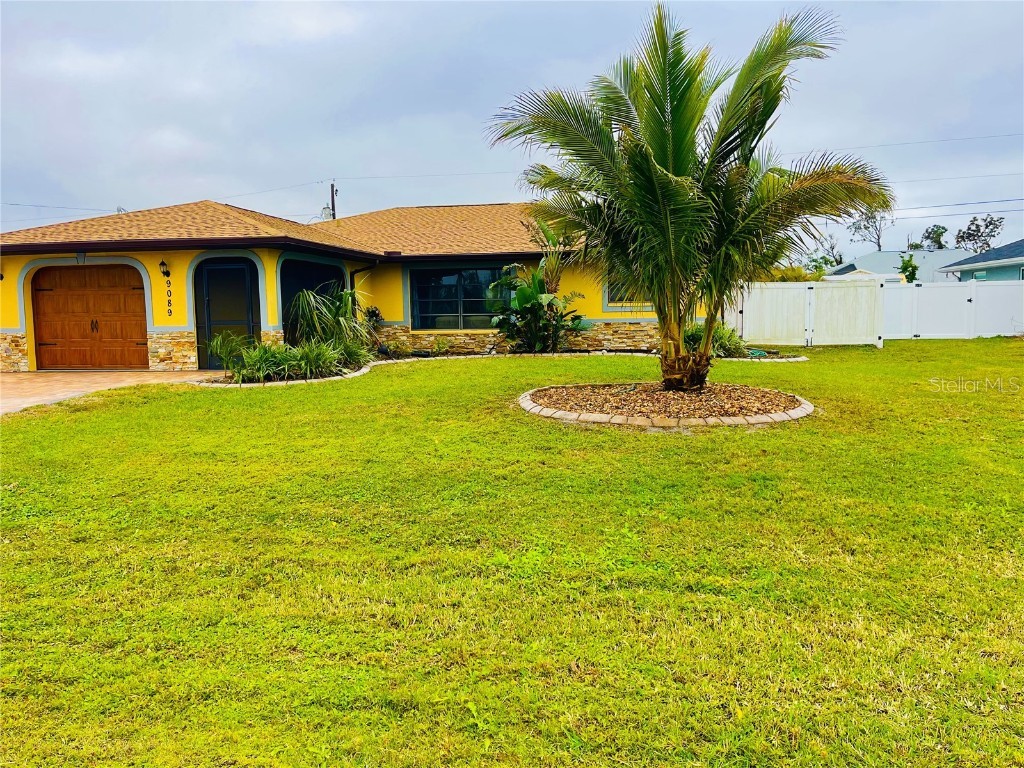 9089 Berendo Avenue Englewood FL 34224 A4653276 image1