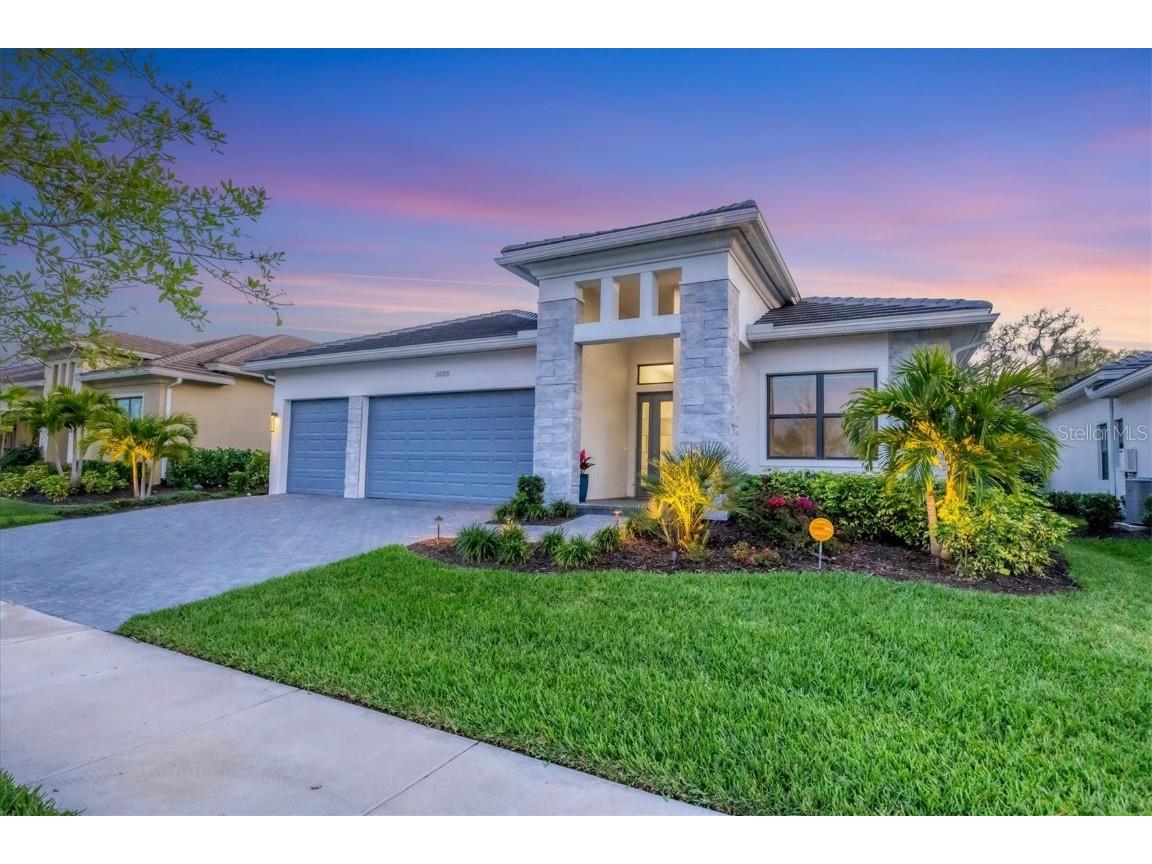 9089 Bernini Place Sarasota FL 34240 A4602650 image1