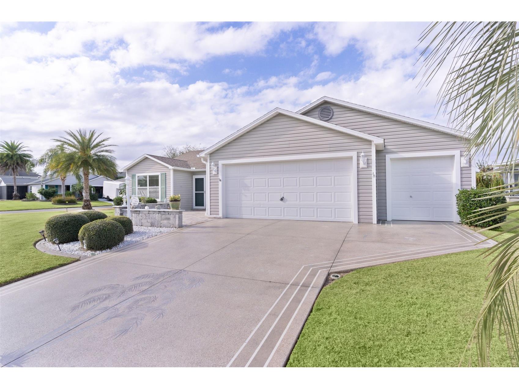 909 Abaco Path The Villages FL 32163 G5106523 image3