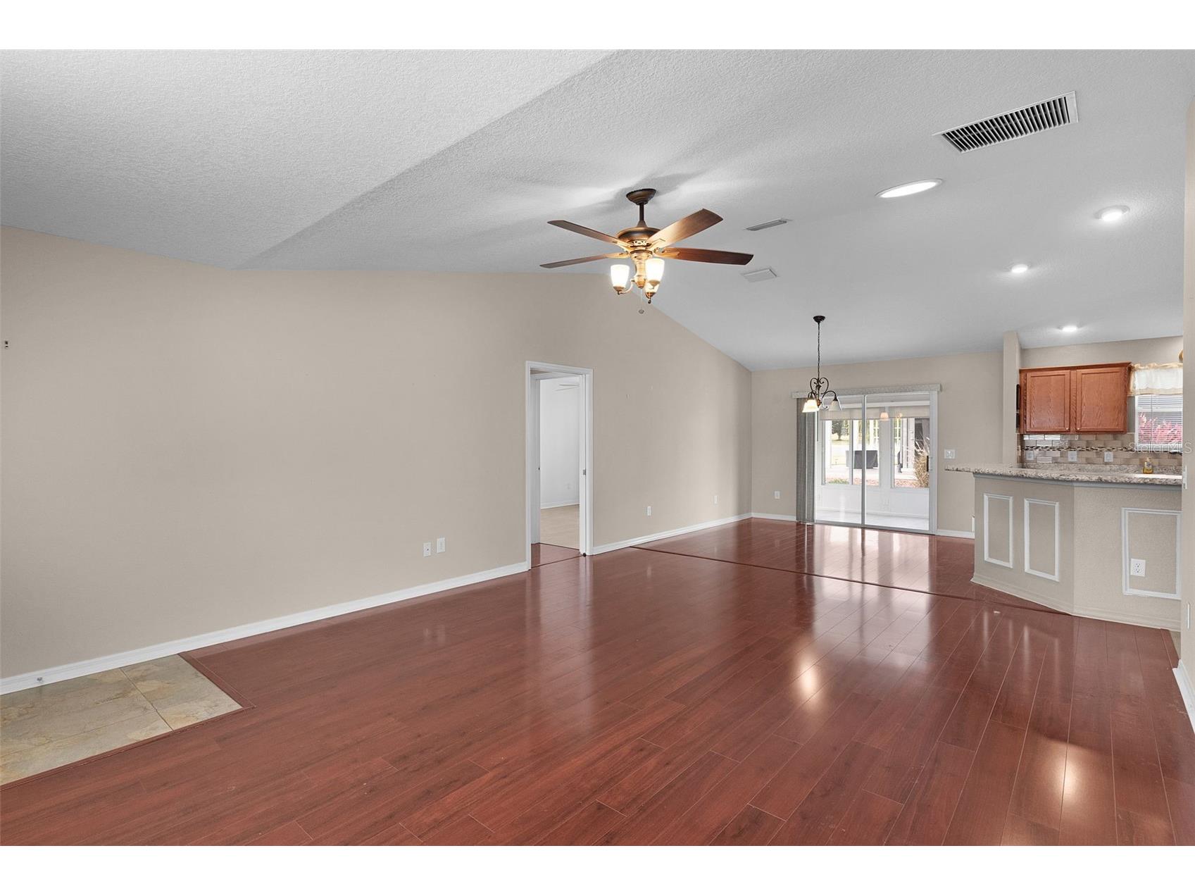 909 Abaco Path The Villages FL 32163 G5106523 image8
