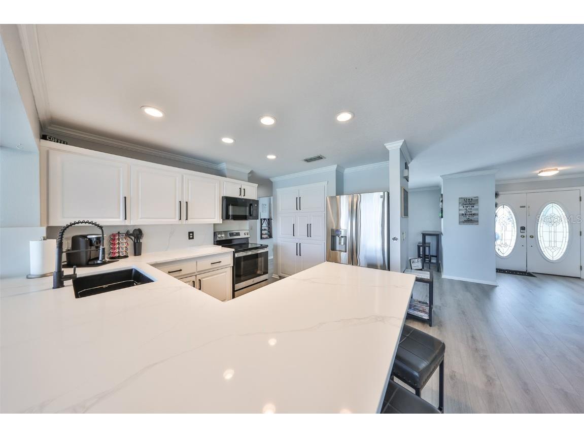 909 Birdie Way Apollo Beach FL 33572 TB8452569 image10