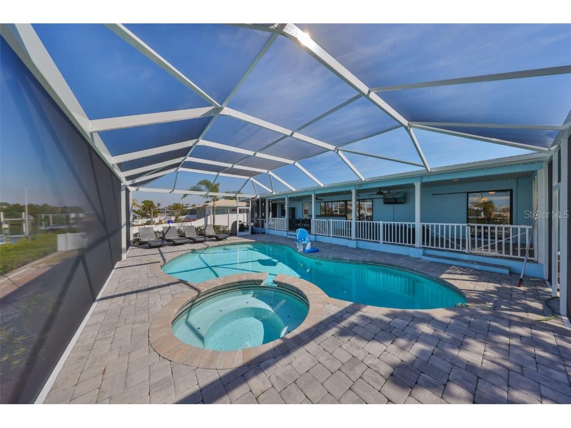 909 Birdie Way Apollo Beach FL 33572 TB8452569 image30