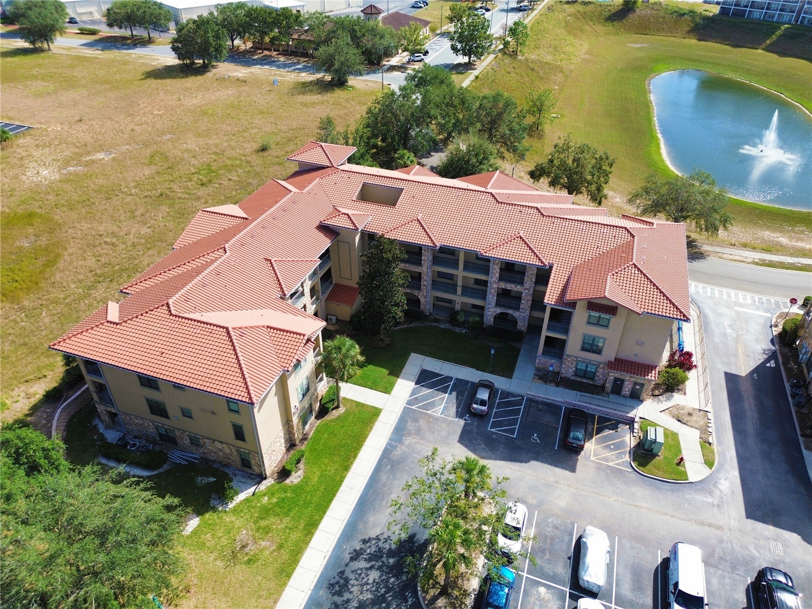 909 Charo Parkway #1016 Davenport FL 33897 S5142823 image14