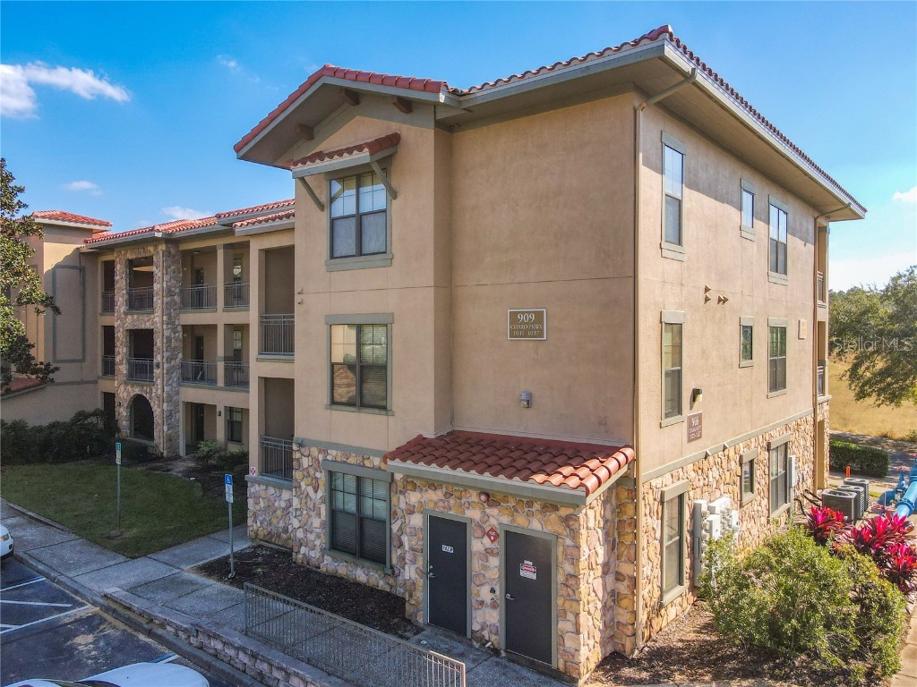 909 Charo Parkway #1034 Davenport FL 33897 O6156474 image1
