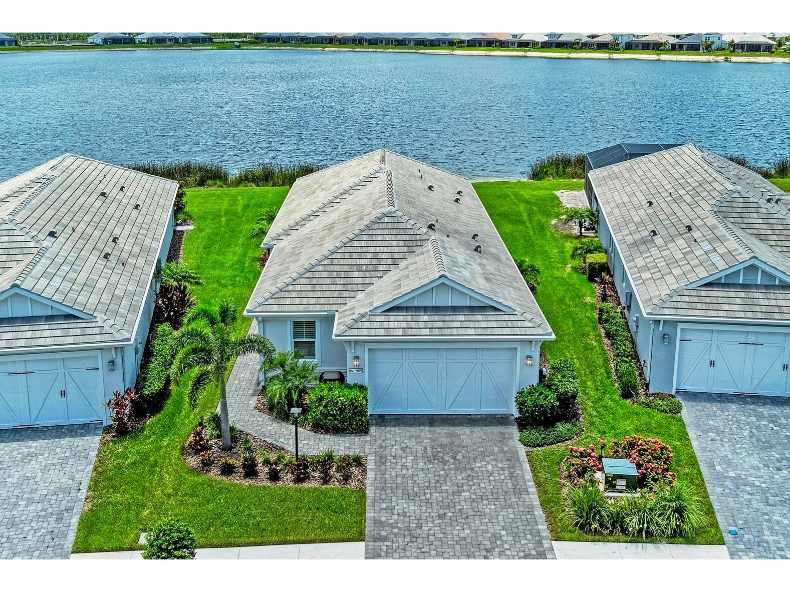 909 Crosswind Avenue Sarasota FL 34240 A4654661 image1