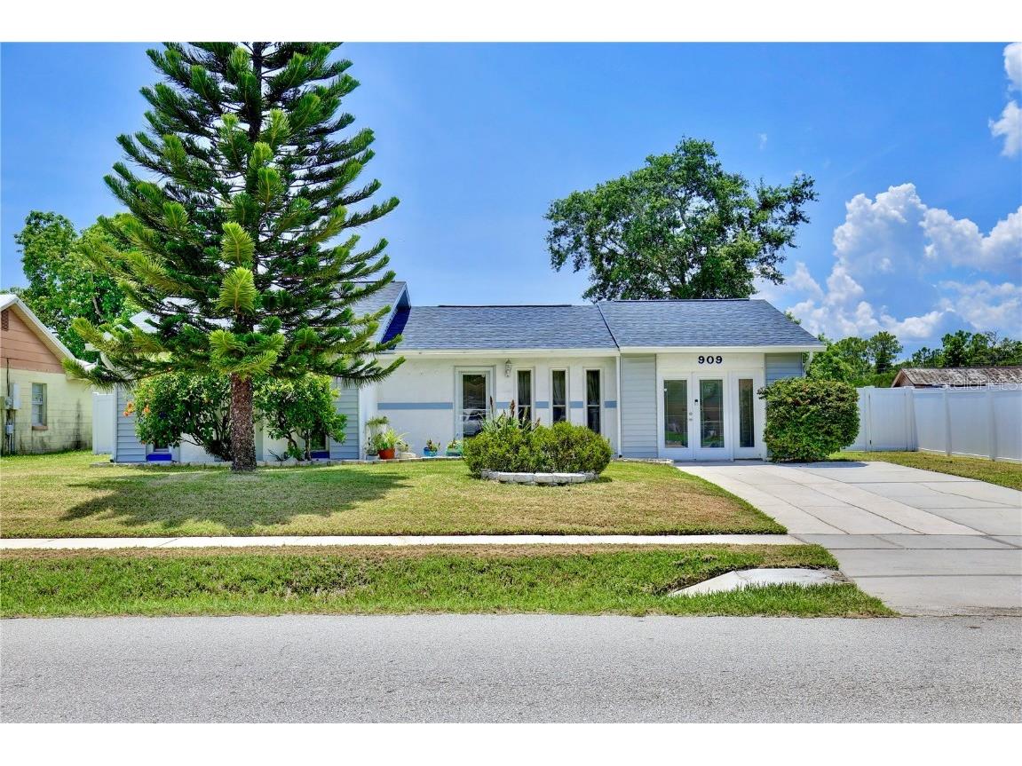 909 Florida Parkway Kissimmee FL 34743 O6223496 image1