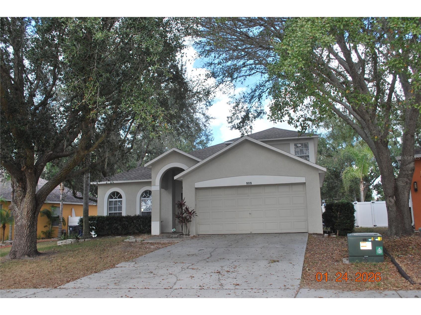 909 Grand Canyon Drive Valrico FL 33594 TB8469073 image2